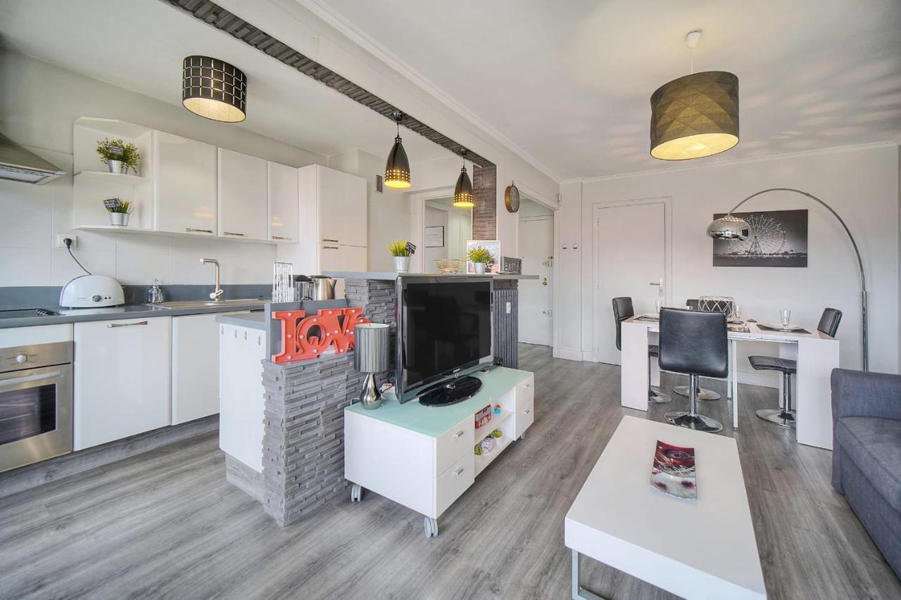 Immogroom -terrace - Air Conditioner - Wifi - 15 Min From The Palais Apartment